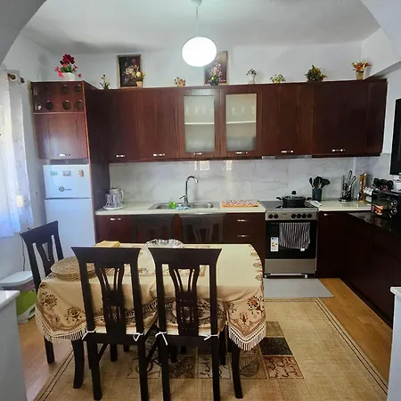 Appartement Petrit *