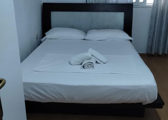 Petrit Appartamento Qeparo